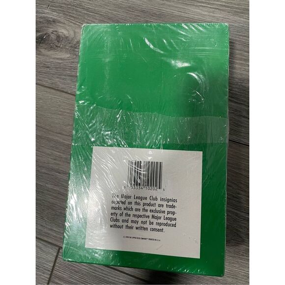 1990 Upper Deck Baseball Trading Cards Low Series Factory Sealed Wax Box - Picture 5 of 5